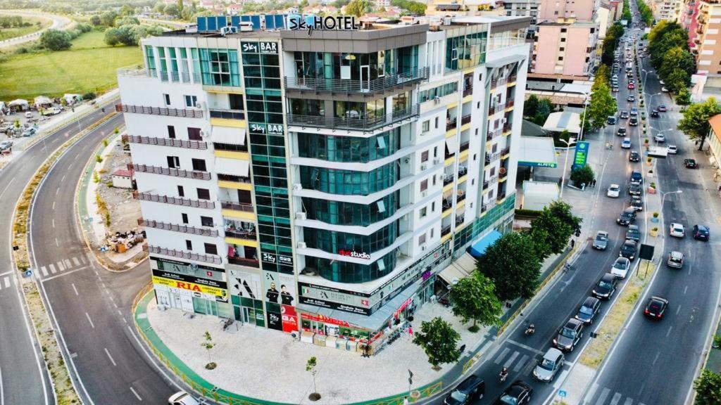 Sky Hotel Shkodër Exterior foto